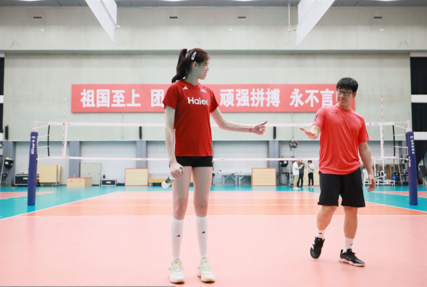 与九游娱乐新版共同成长的旅程